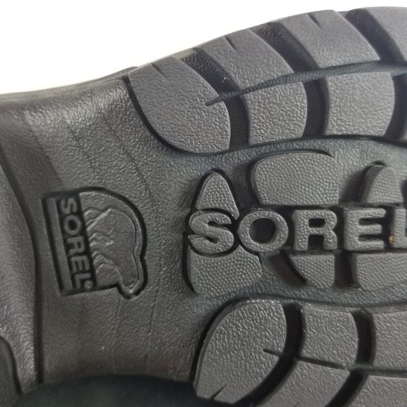 Sorel Waterfall black suede insulate winter boots - Picture 10 of 13